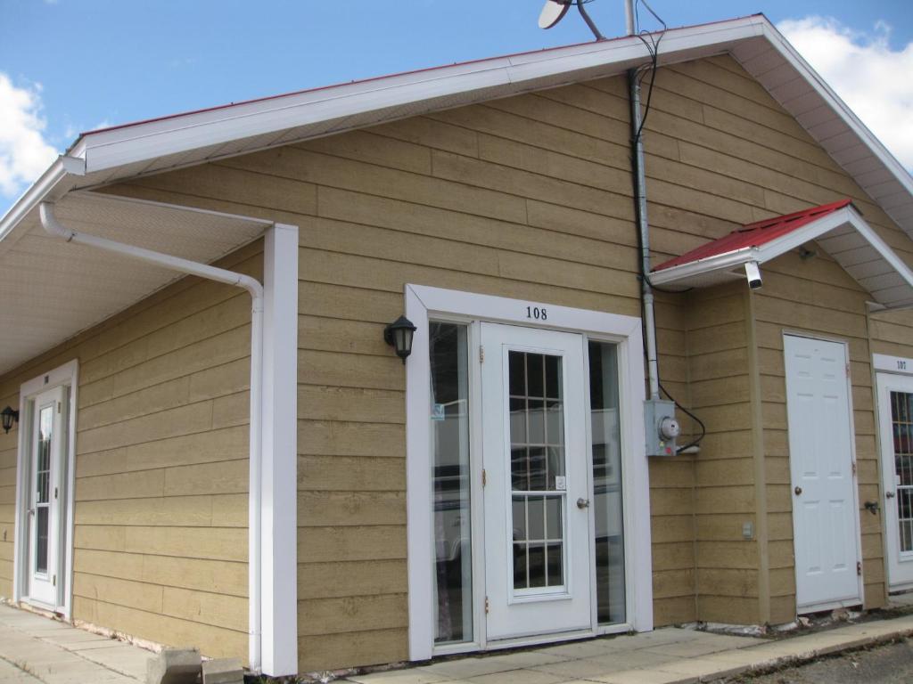 Le Saint Alex Motel Saint-Alexis-des-Monts