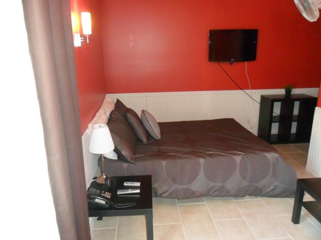 Le Saint Alex Motel Saint-Alexis-des-Monts